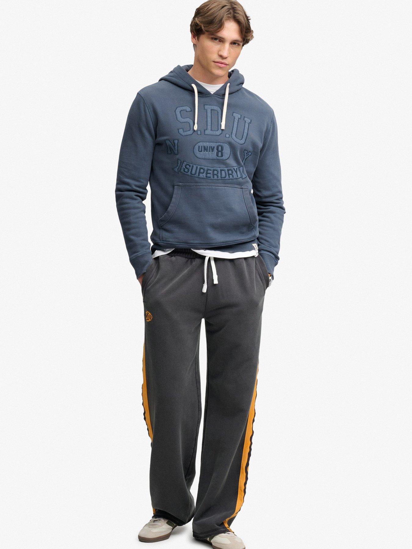 Image 3 of 6 of Superdry Superdry Tonal Applique Hoodie - Navy
