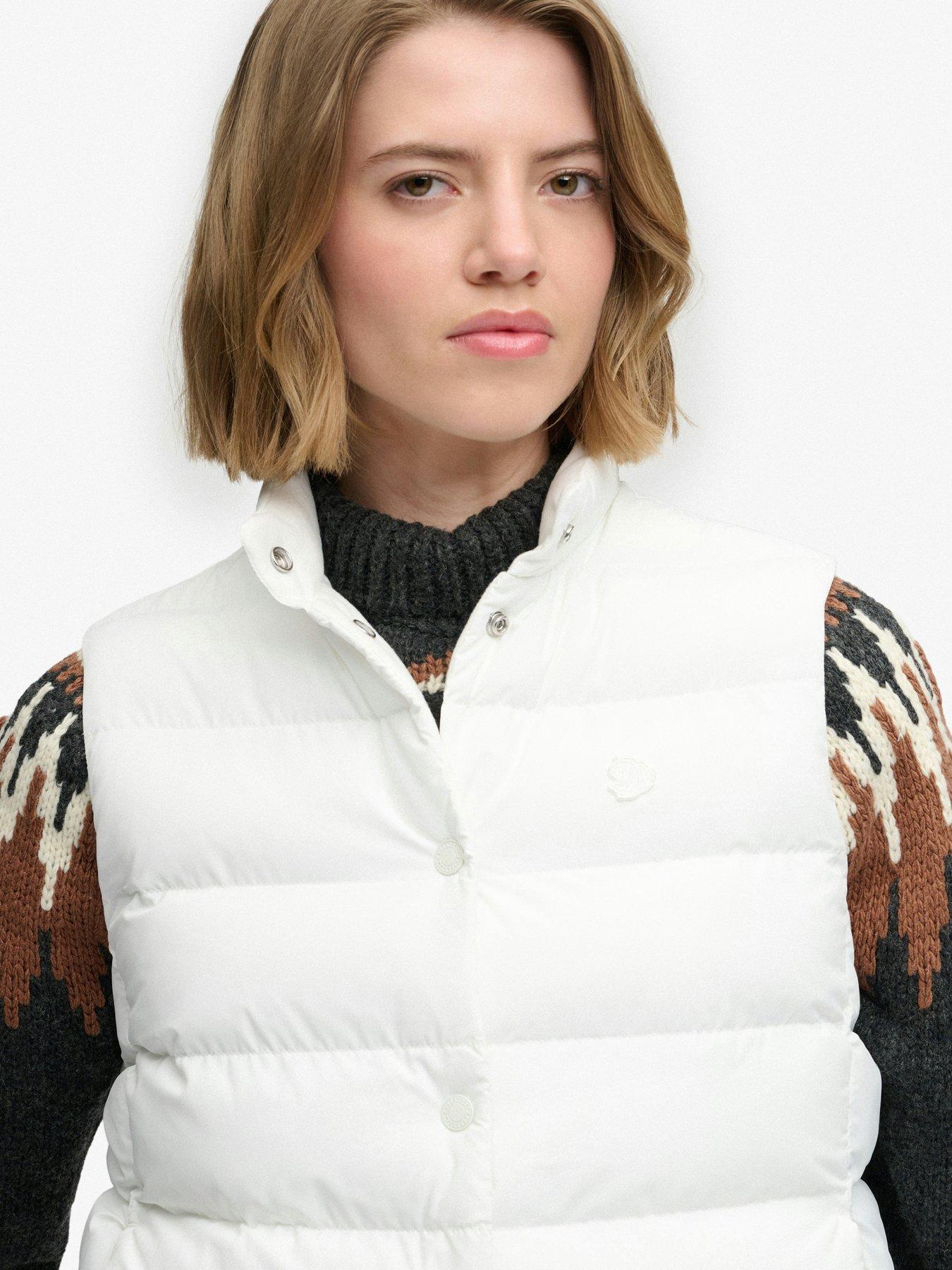 Image 6 of 7 of Superdry Superdry Entry Padded Snap Gilet - White