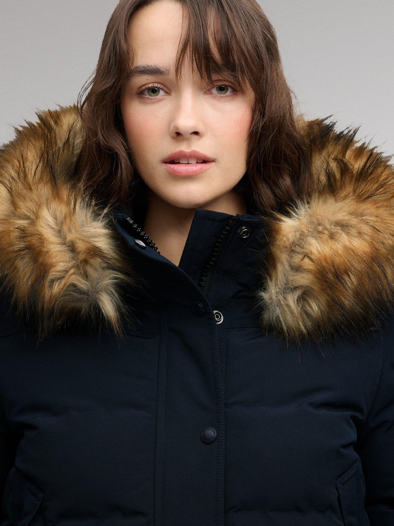 Image 6 of 7 of Superdry Superdry Everest Hooded Bomber Jacket - Navy