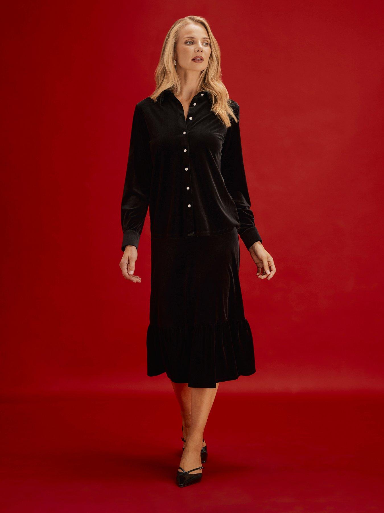 Image 7 of 7 of Finery Womens Sayge Velvet-Look Sparkly Button Shirt - Black