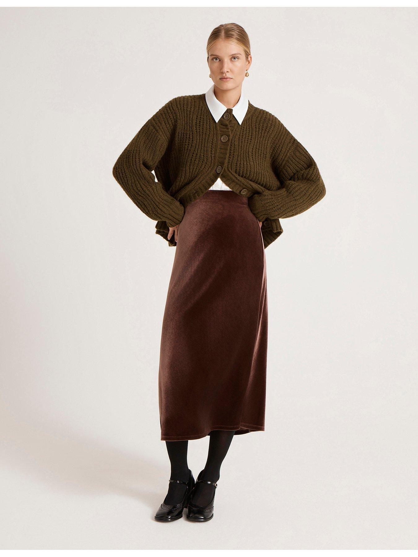 Image 4 of 4 of Finery Knitwear Khaki Ailsa Cardigan