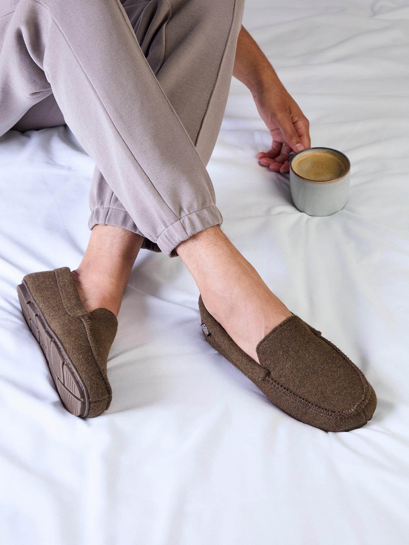 Image 5 of 5 of TOTES Totes Mens Felt Moccasin Slippers - Brown