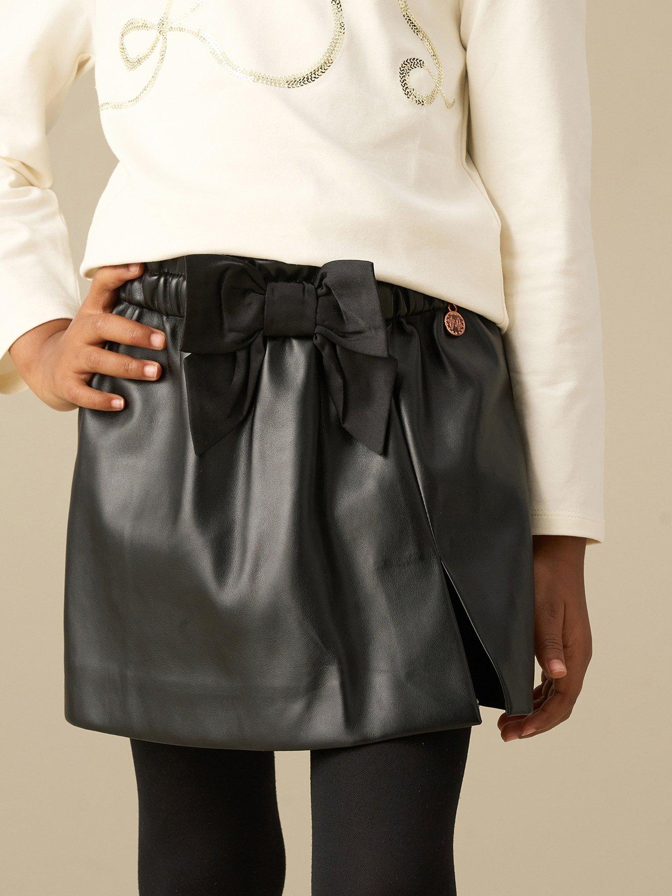 Image 3 of 3 of Angel & Rocket Girls Ada Bow Faux Leather Skort - Black