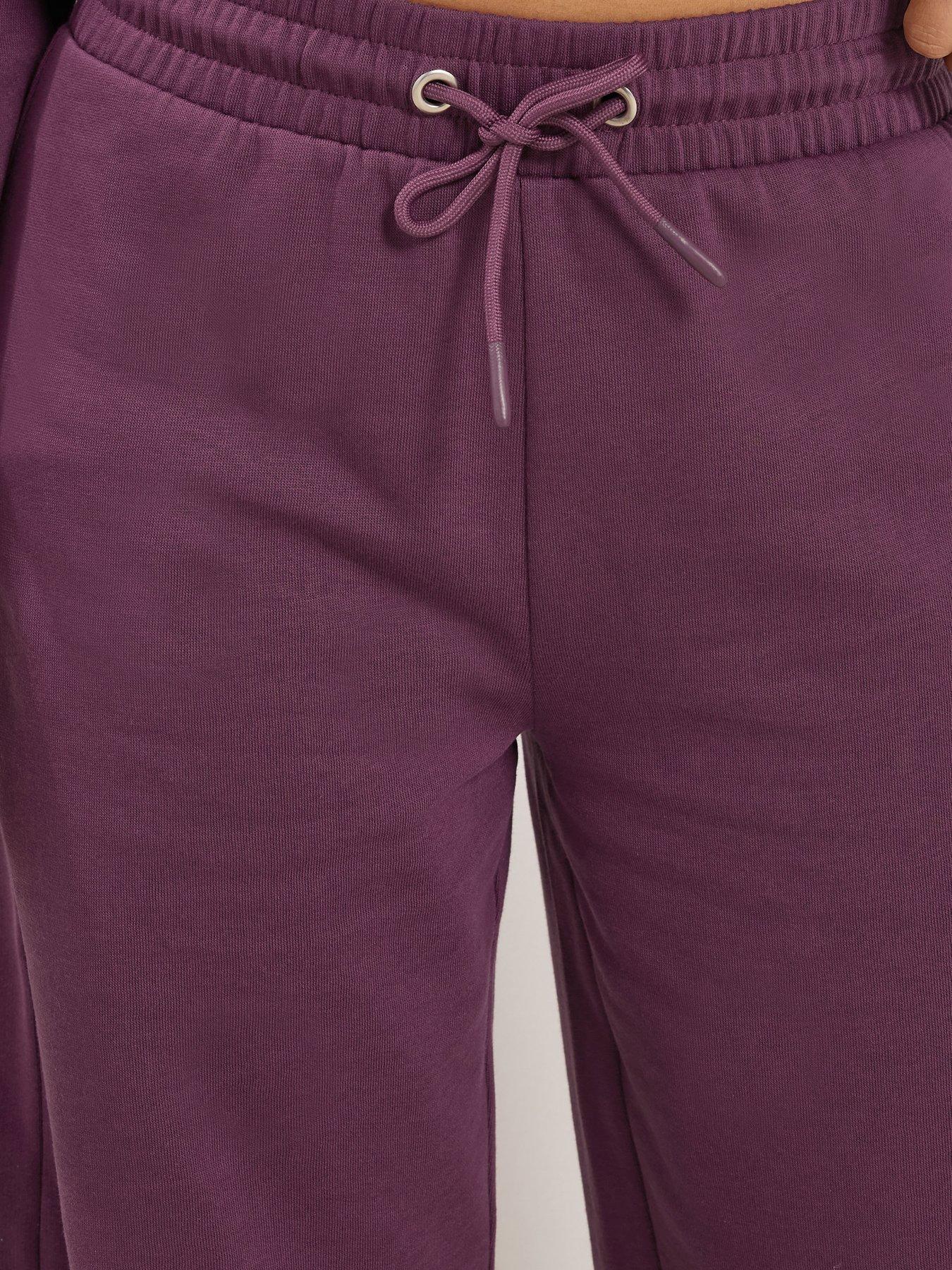 Image 4 of 4 of M&Co Petite Petite Wide Leg Jogger