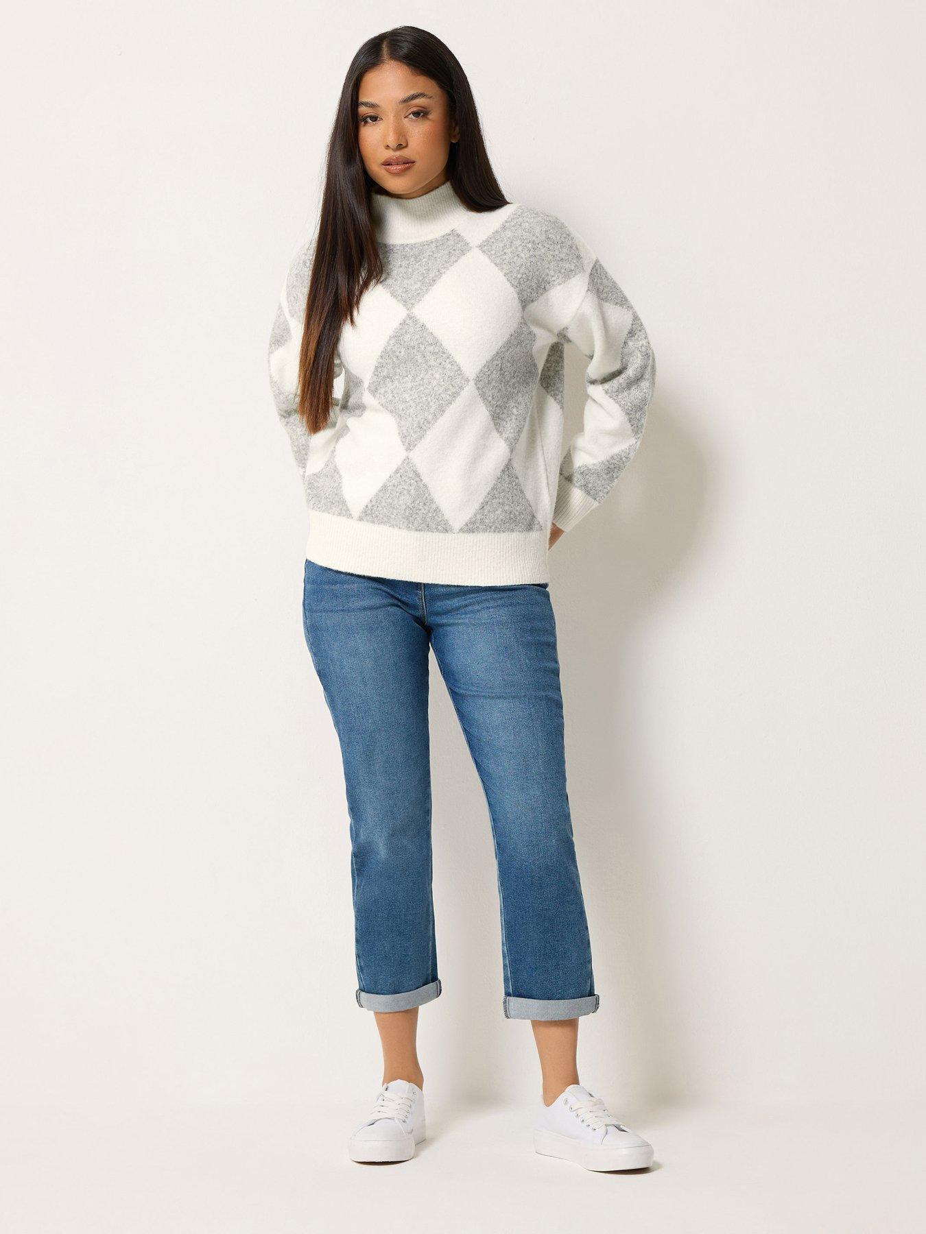 Image 3 of 4 of M&Co Petite Petite Argyle Jumper