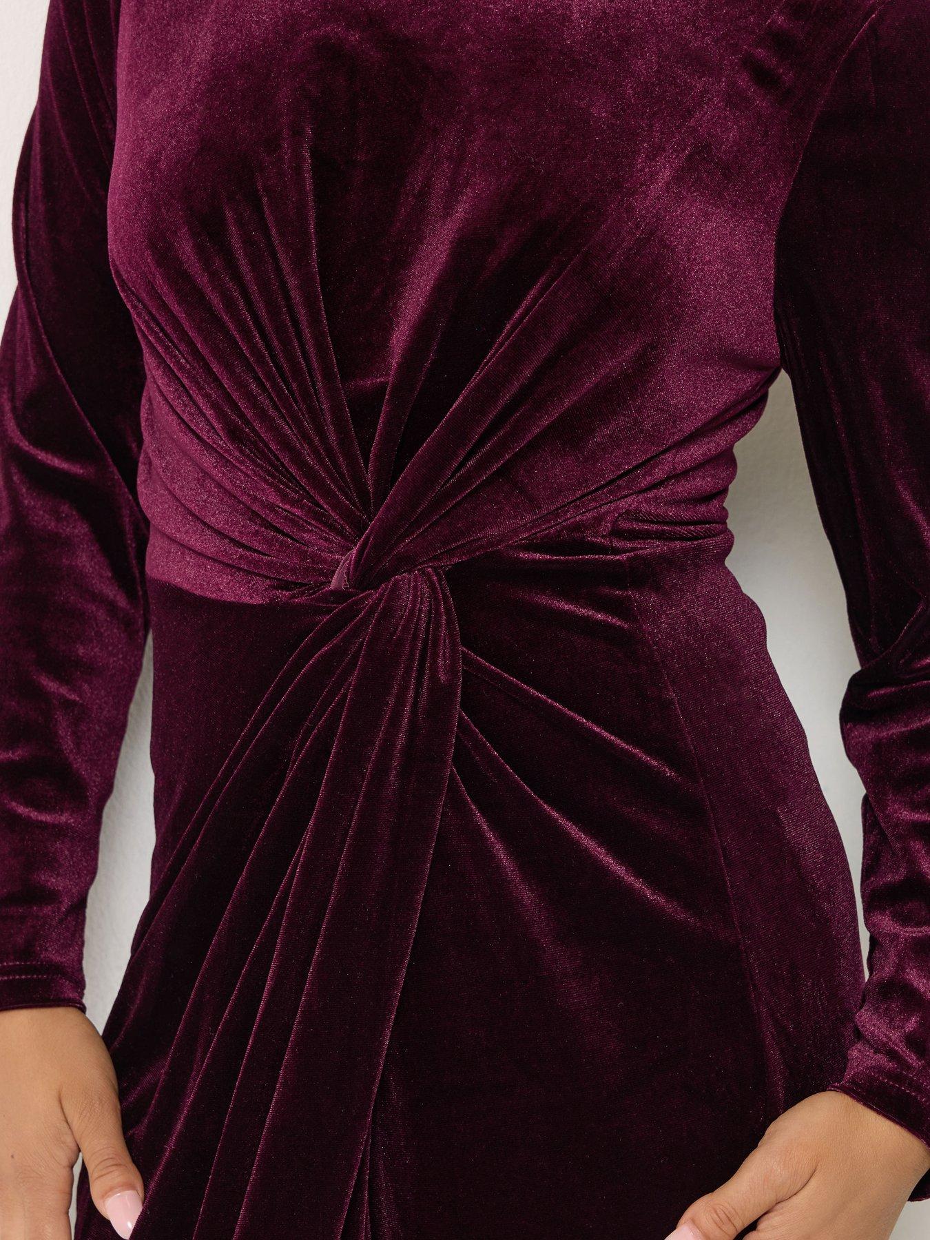 Image 4 of 4 of M&Co Petite Petite Velvet Side Twist Dress