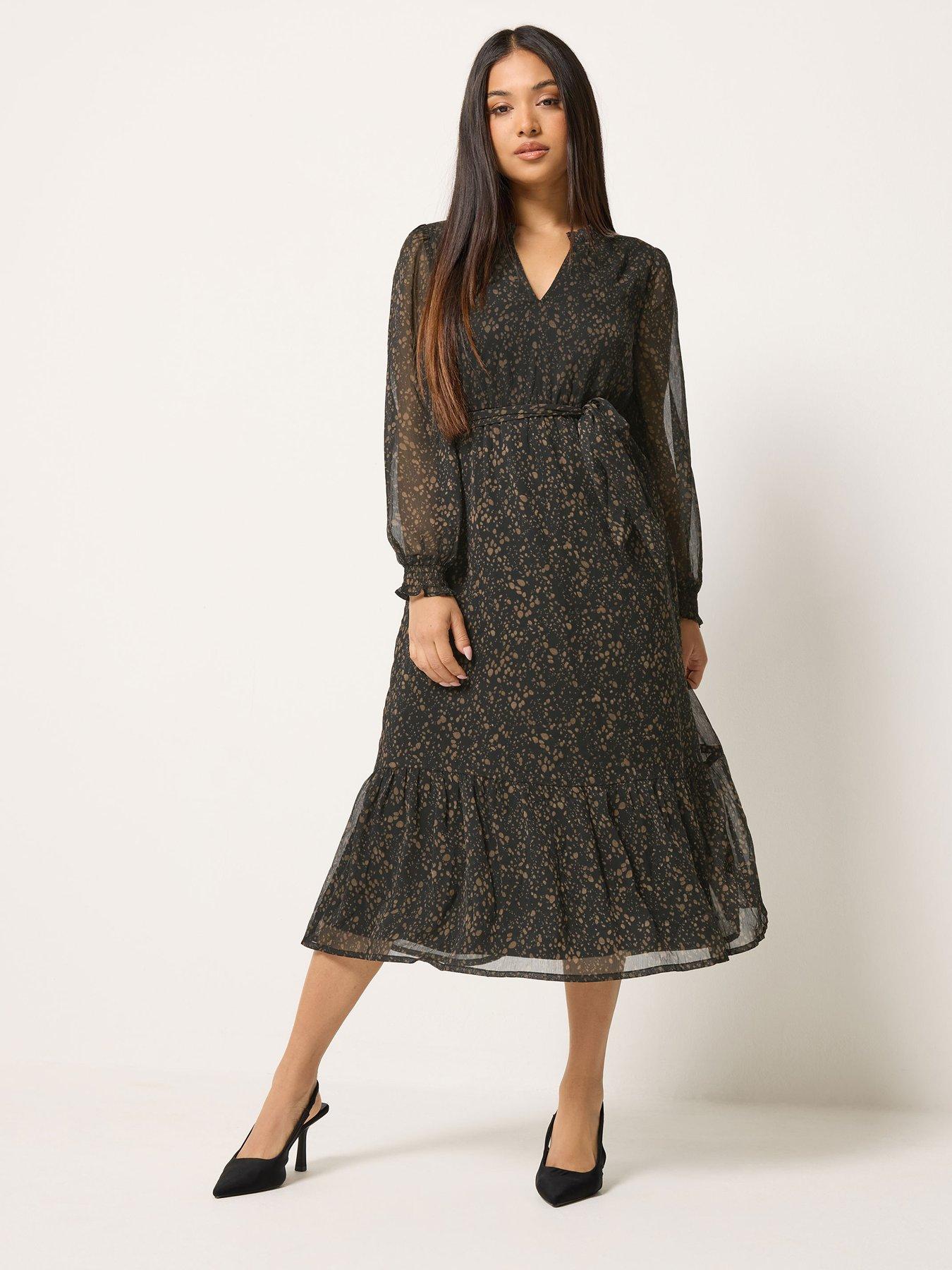 Image 3 of 4 of M&Co Petite Petite Abstract Tie Waist Midi Dress