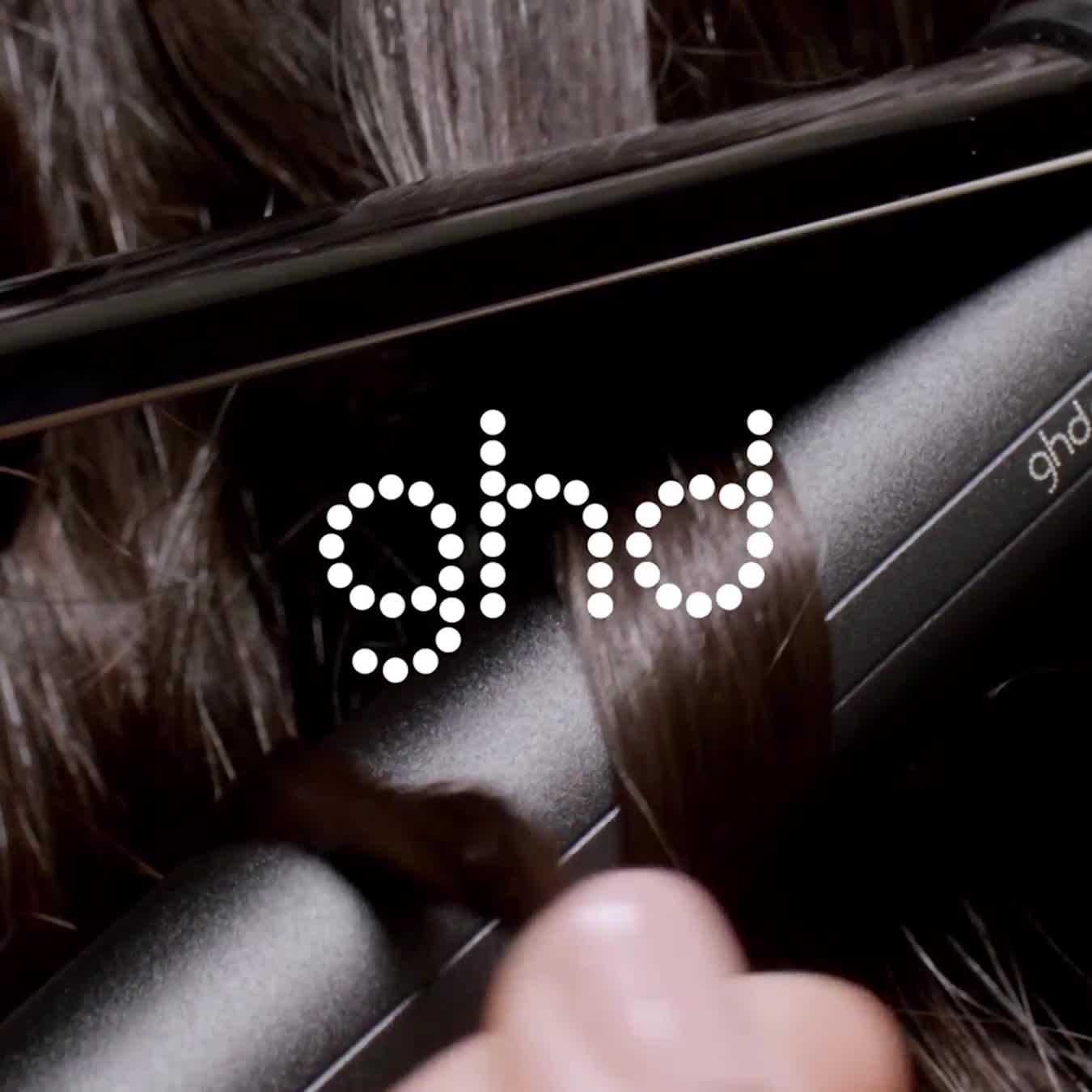 Image thumbnail 8 of 8 of ghd Curve - Classic Curl Tong (26mm)