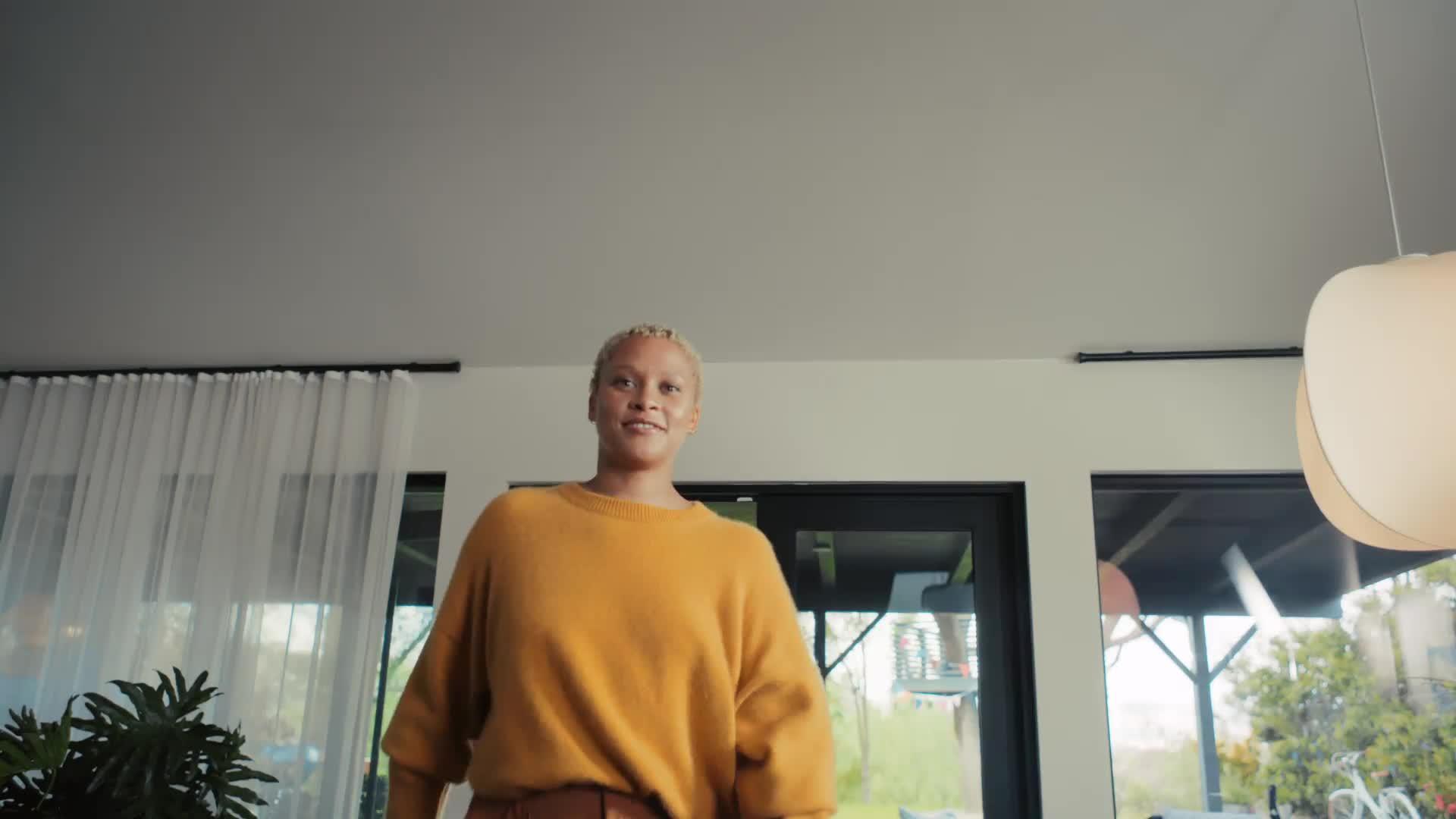 Image thumbnail 8 of 8 of Sonos Move UK (Gen2)
