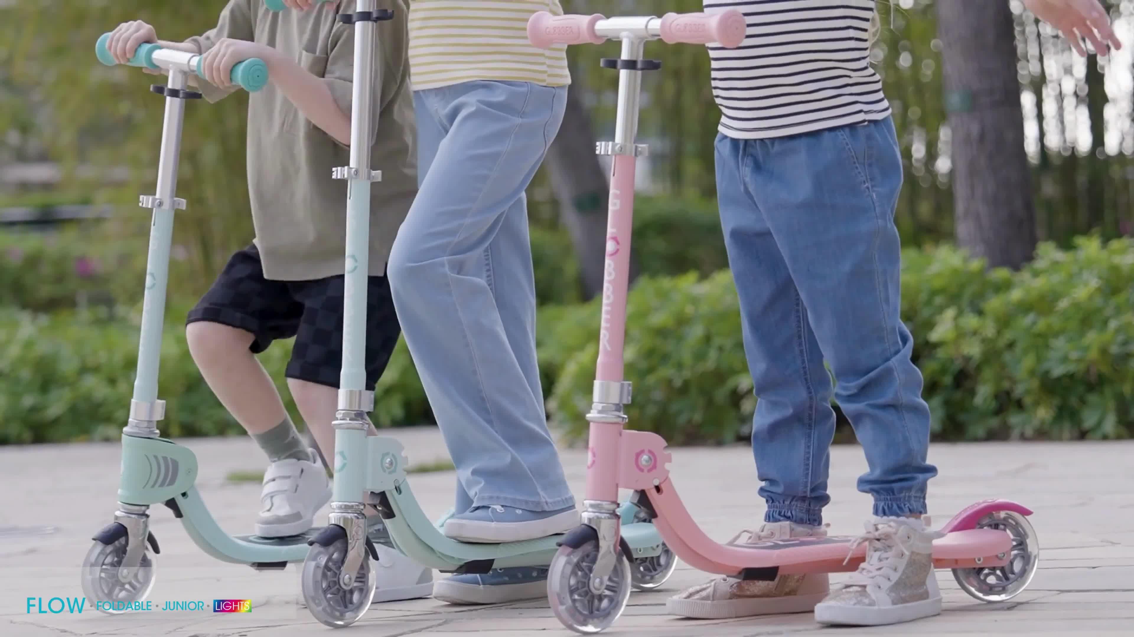 Image thumbnail 8 of 8 of GLOBBER Flow Foldable Junior Scooter&nbsp;- Pastel Pink