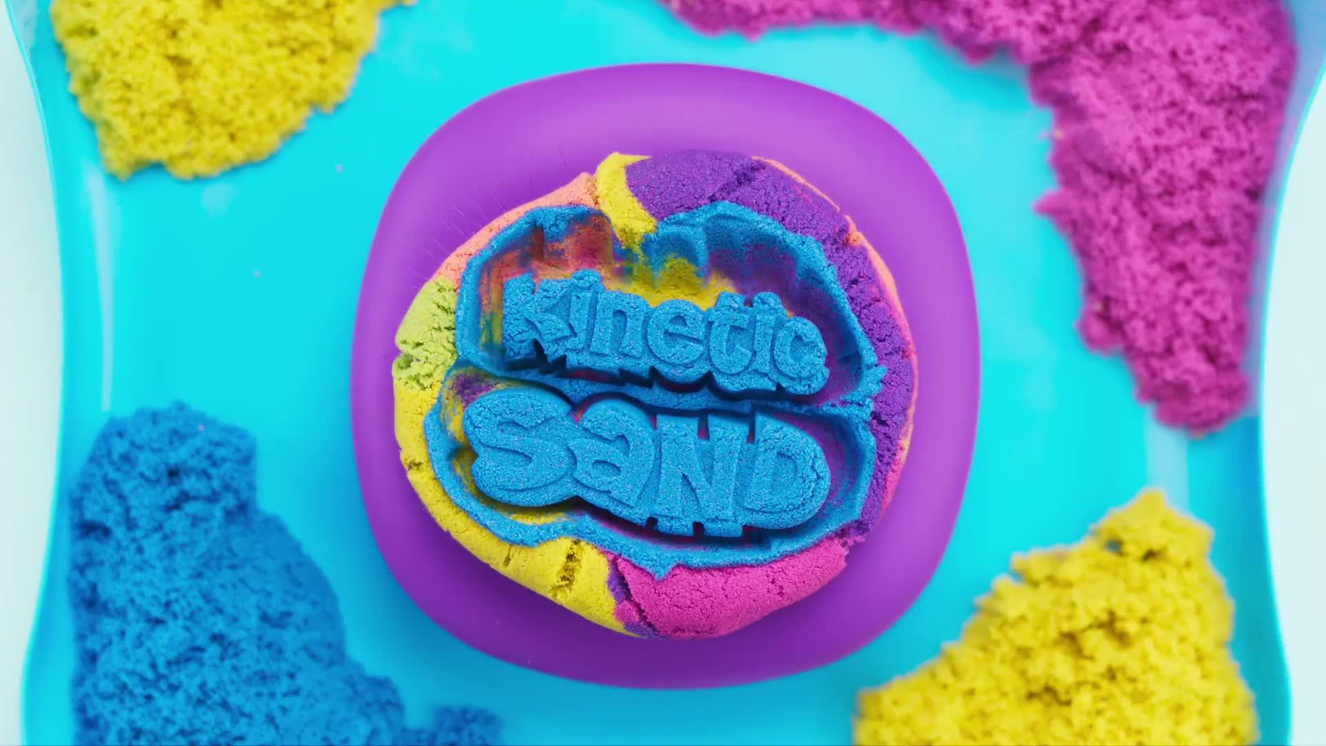 Image thumbnail 8 of 8 of Kinetic Sand Squish Motion Playset