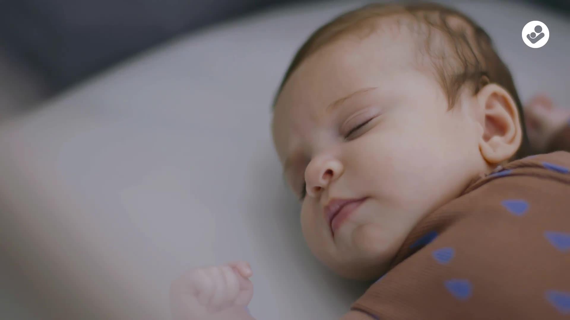 Image thumbnail 8 of 8 of Maxi-Cosi Iora Air Co-Sleeper Rocking and Adjustable Bedside Crib - Classic Beige