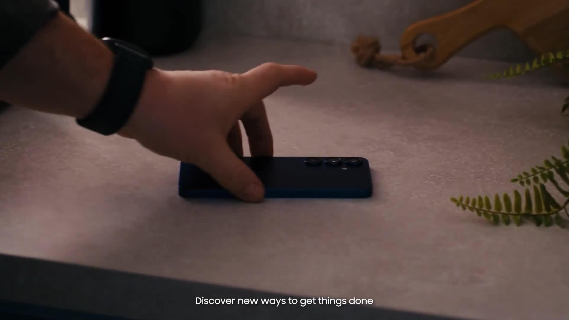 Image thumbnail 8 of 8 of Samsung Galaxy S25+ 5G, 256GB with Galaxy AI