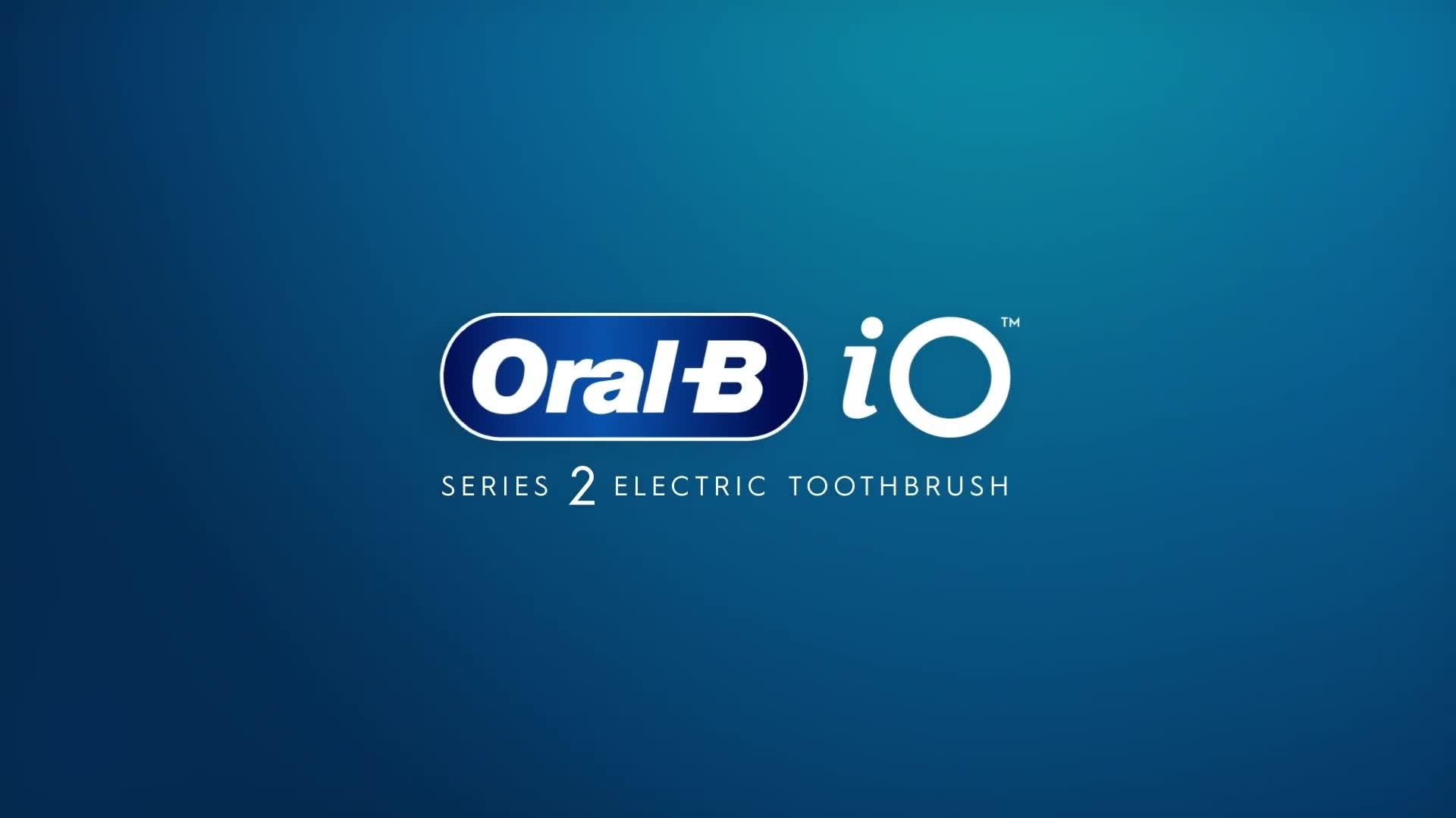 Image thumbnail 7 of 7 of Oral-B Oral-B iO2 Forest Green Electric Toothbrush + Travel Case