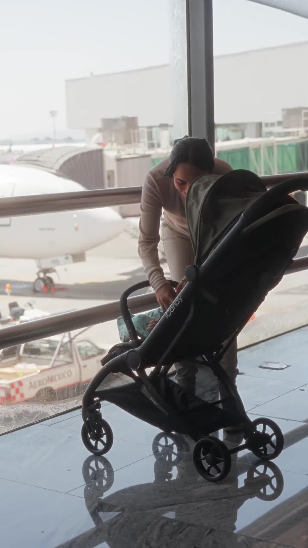 Image thumbnail 8 of 8 of iCandy iCandy Pip Stroller - Black