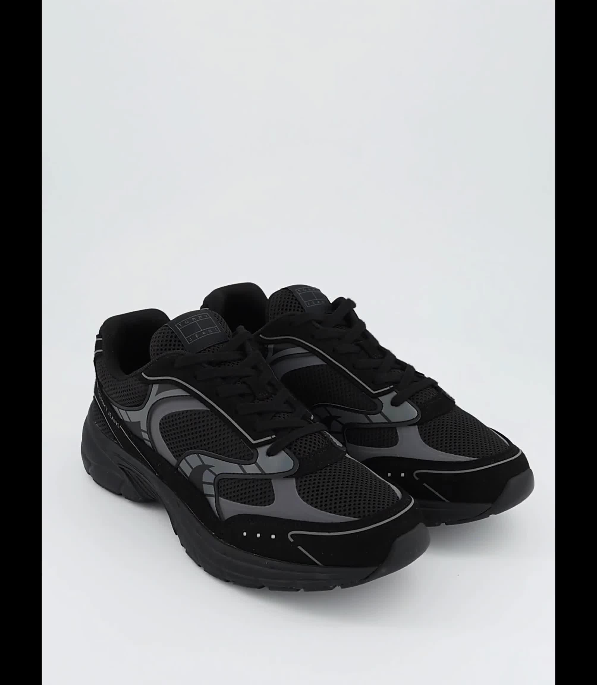 Image thumbnail 7 of 7 of Tommy Jeans Archive '25 Trainers - Black