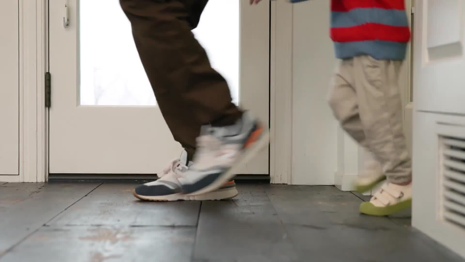 Image thumbnail 7 of 7 of Joie Amigo Travel Cot - Thunder