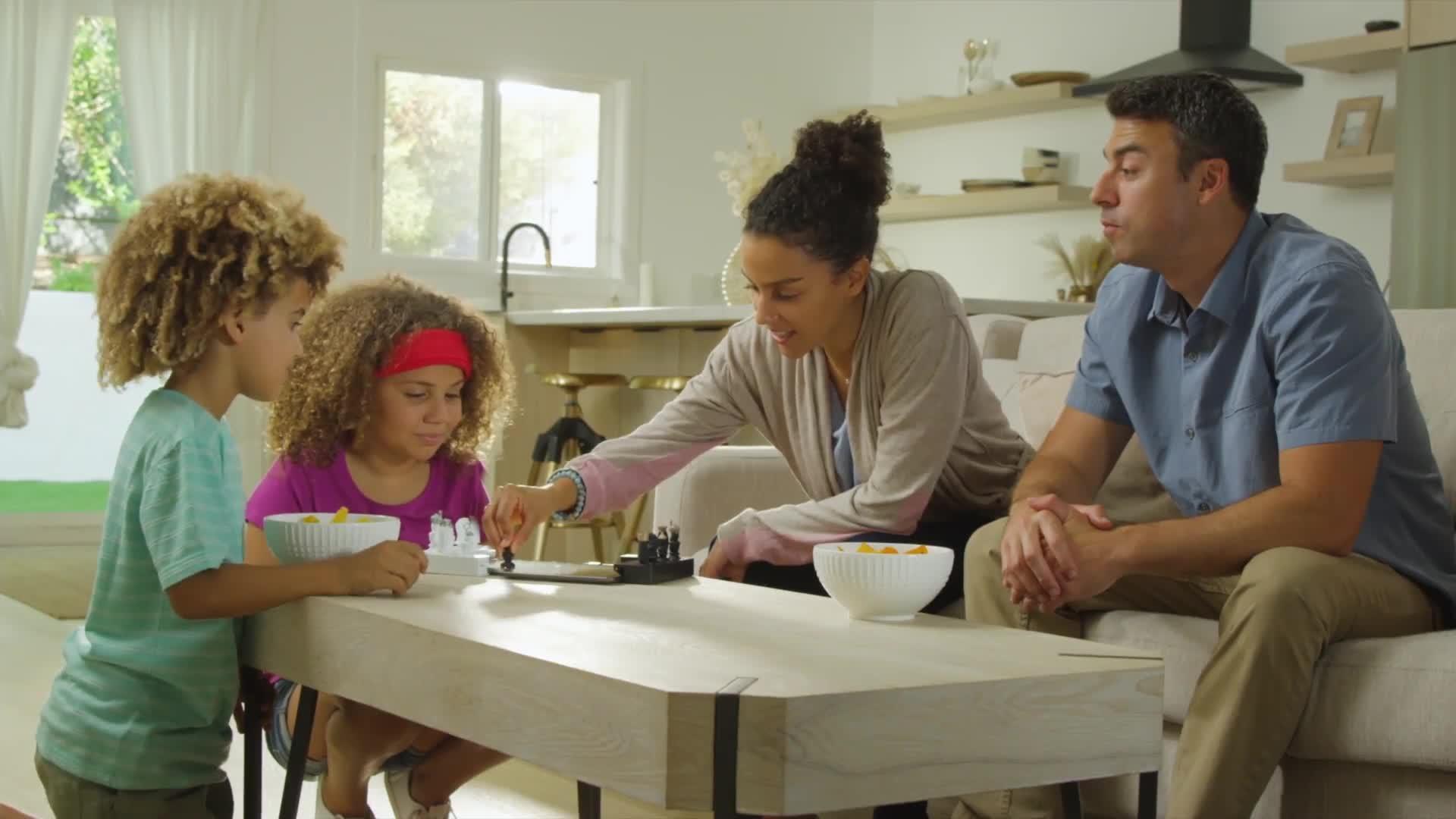 Image thumbnail 8 of 8 of PlayShifu Chess