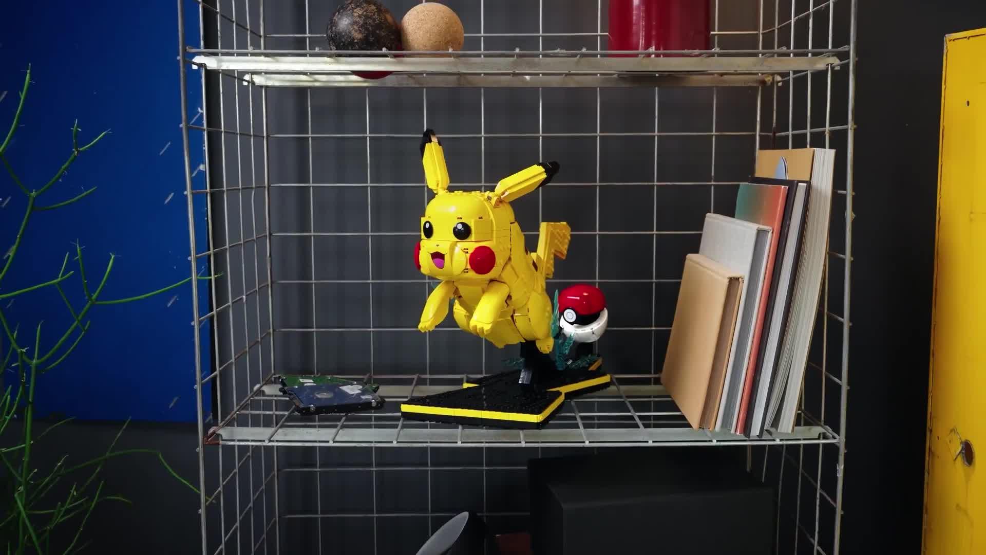 Image thumbnail 8 of 8 of LEGO Pokemon Pikachu and Pok&eacute; Ball Model Kit 72152
