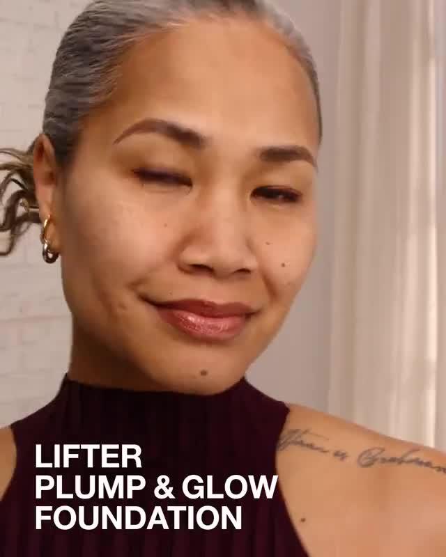 Image thumbnail 8 of 8 of MAYBELLINE Maybelline New York Lifter Lifter Plump &amp; Glow Foundation - Shade 119