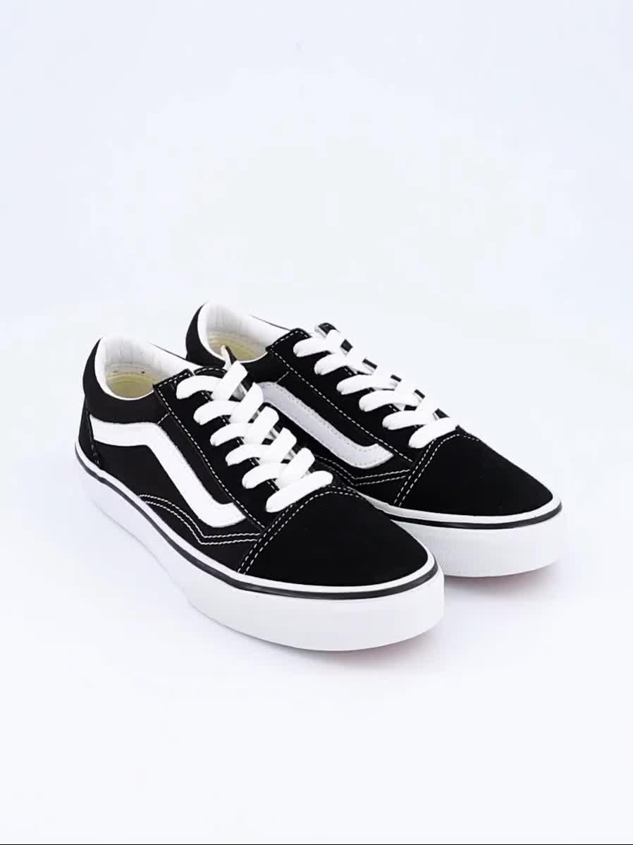 Image thumbnail 7 of 7 of Vans Junior Old Skool Trainer - Black