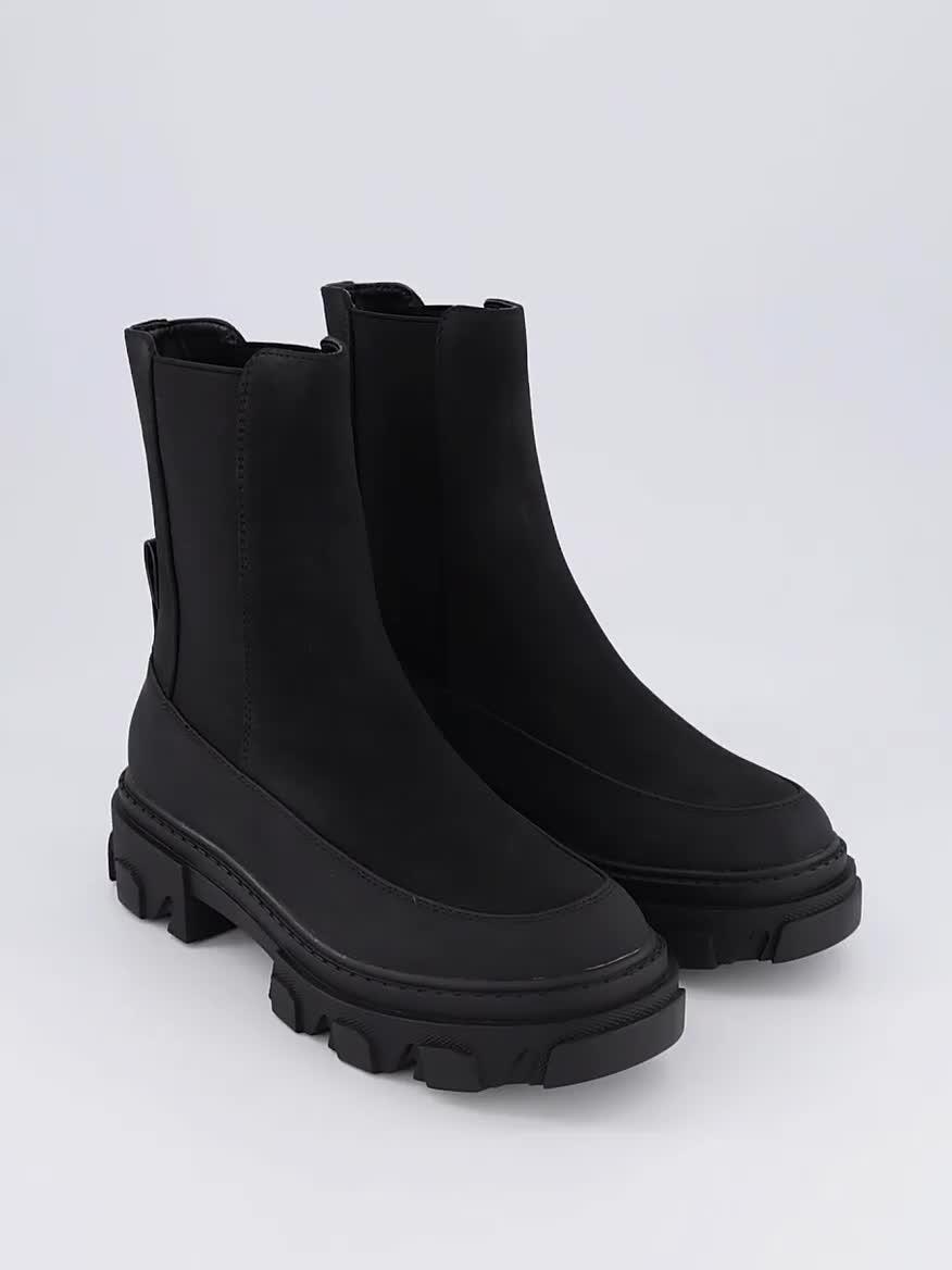 Image thumbnail 7 of 7 of Only Onltola-1 Nubuck Pu Chunky Boot - Noos