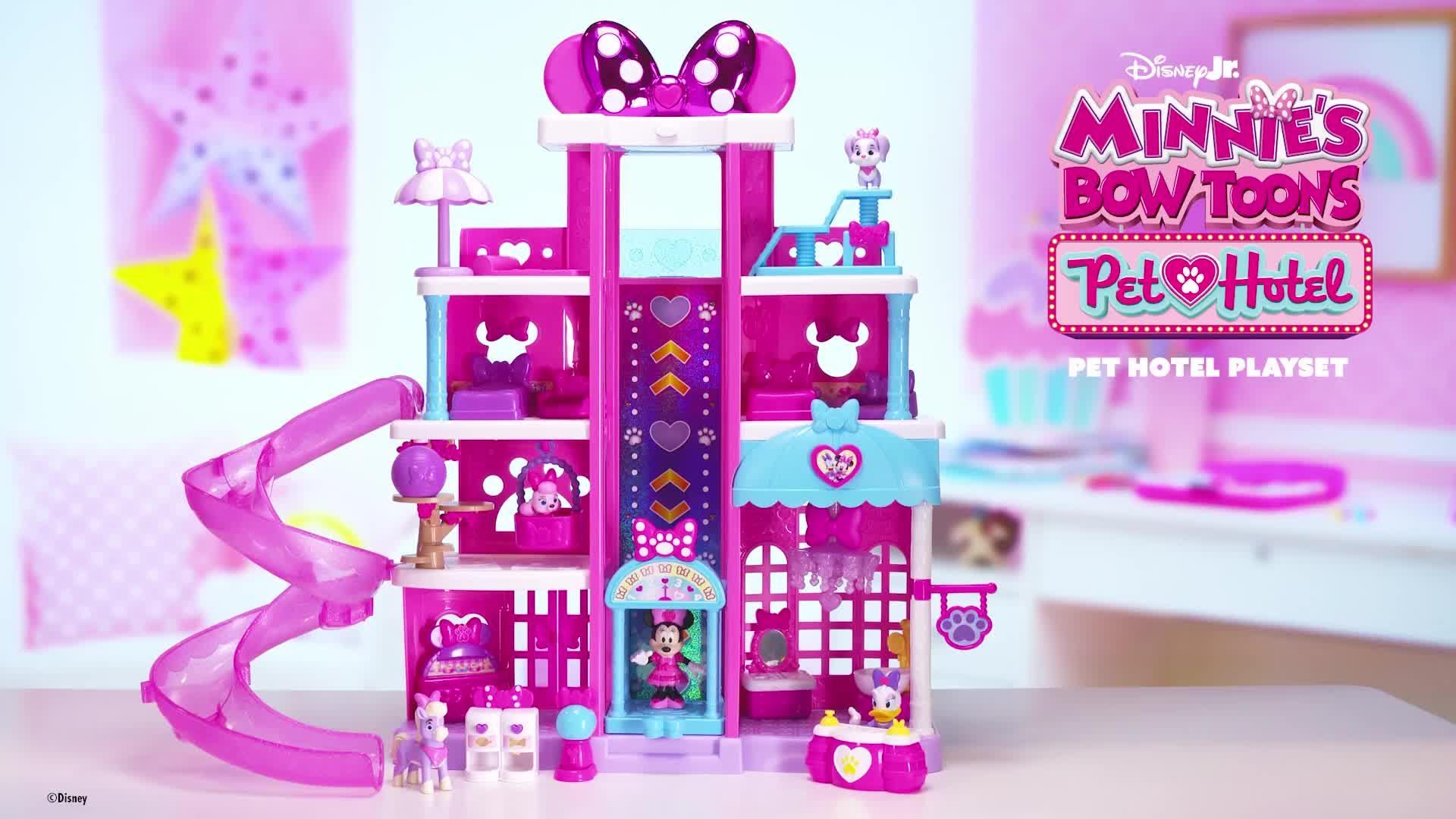 Image thumbnail 8 of 8 of Minnie Mouse Lights And Sounds Pet Hotel Playset